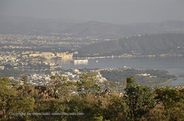 07 Moon-Palace,_Udaipur_DSC4510_b_H600